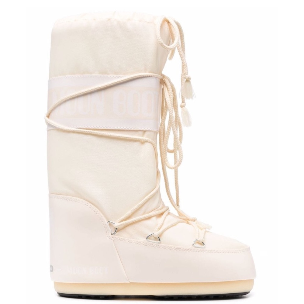 Moon Boots